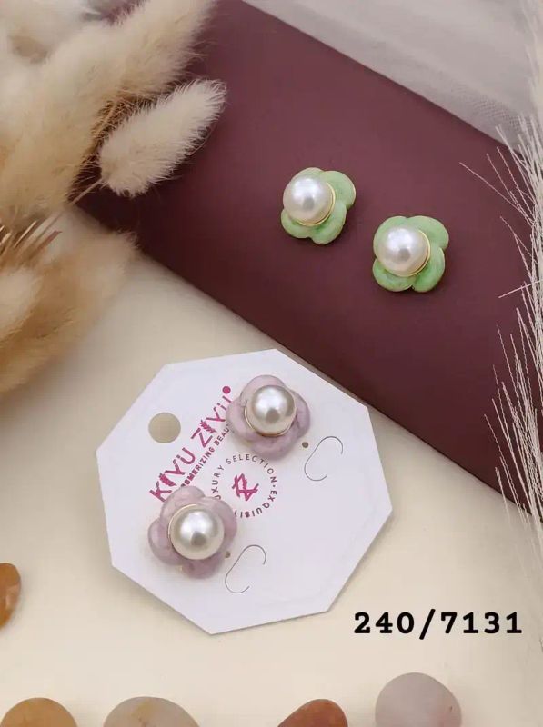 KIYU ZIYU EARRINGS