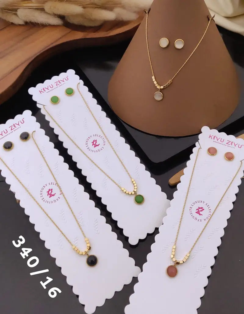 KIYU ZIYU NECKLACE